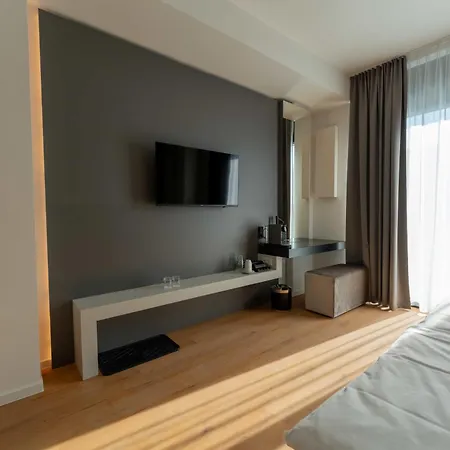 Frames Gmbh Hotel