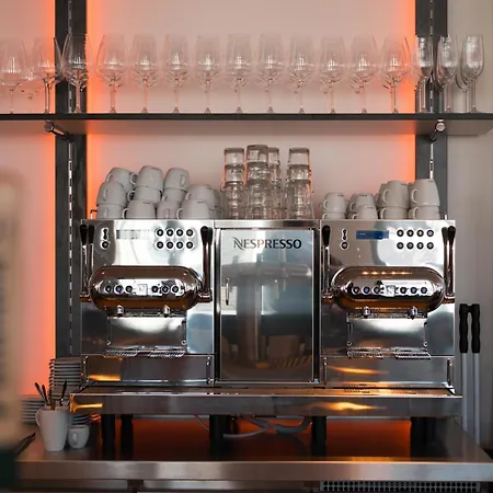 Frames Gmbh Ξενοδοχείο 4*