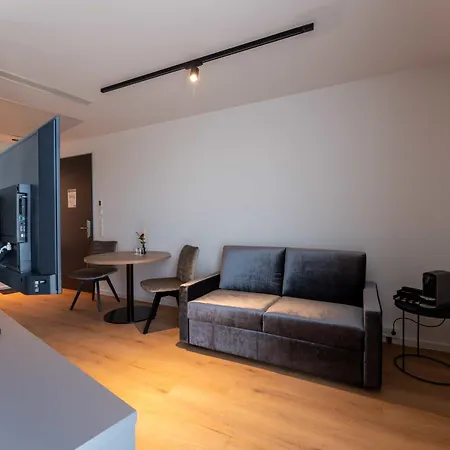 Frames Gmbh Ξενοδοχείο 4*