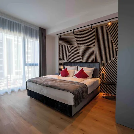 Frames Gmbh Otel