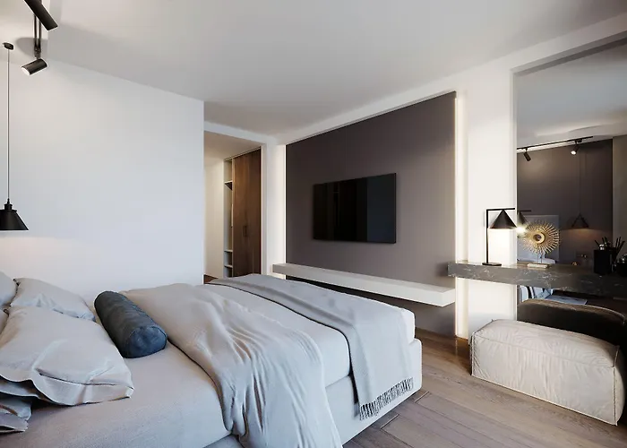 Frames Gmbh 酒店 4*